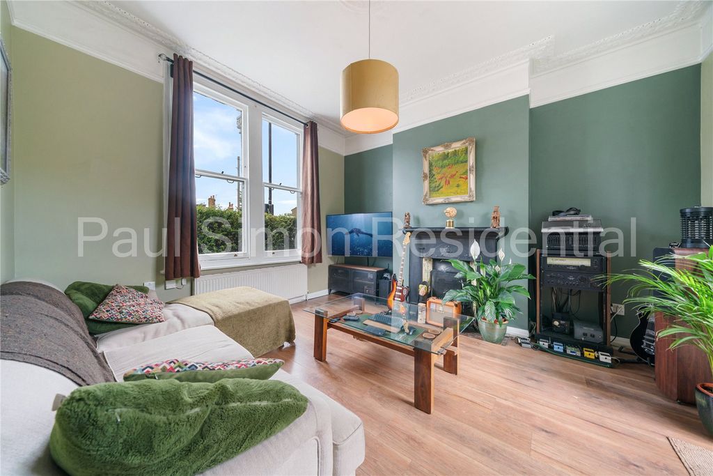 Property photo 2 of 12 Picture No. 03