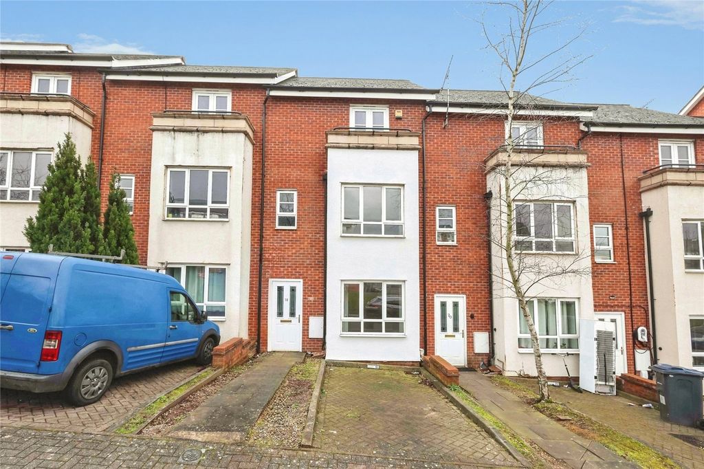 Property photo 1 of 17 Picture No. 23