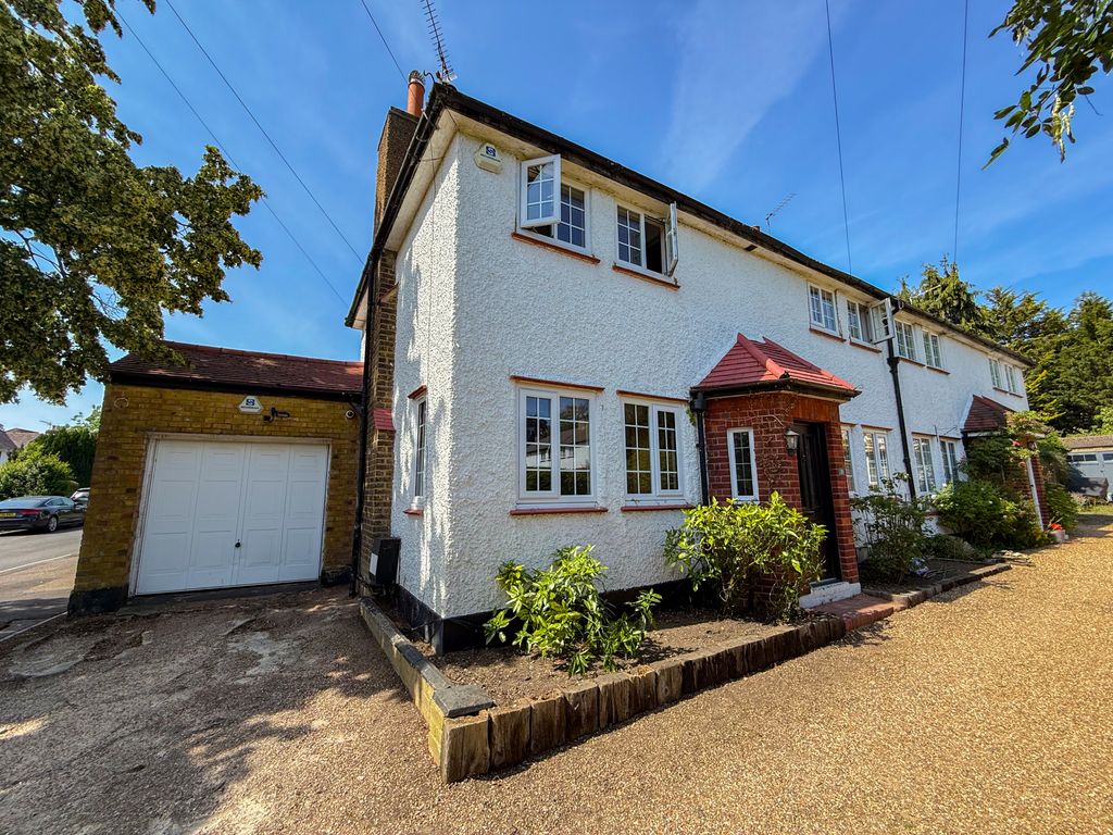 Property photo 1 of 3