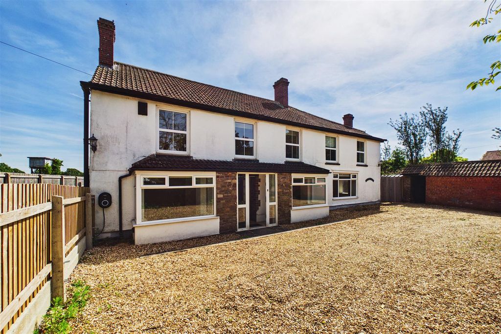 Property photo 1 of 50 Kilgobbin House, Wotton Road Rangeworthy, South Gl