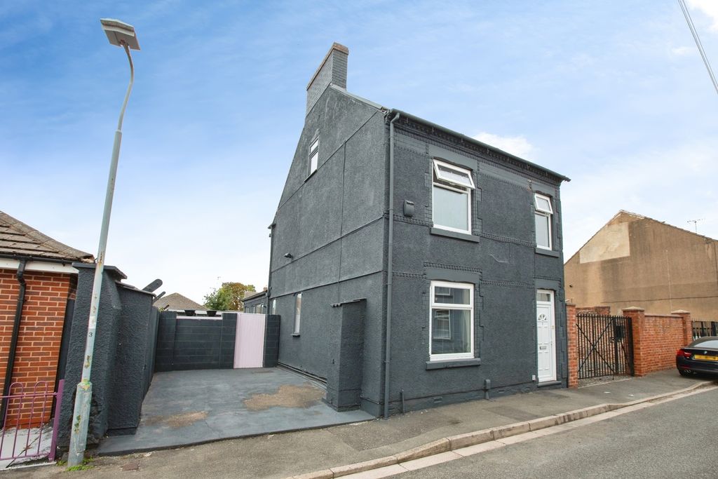 Property photo 1 of 32 Pbox-Img.Jpg