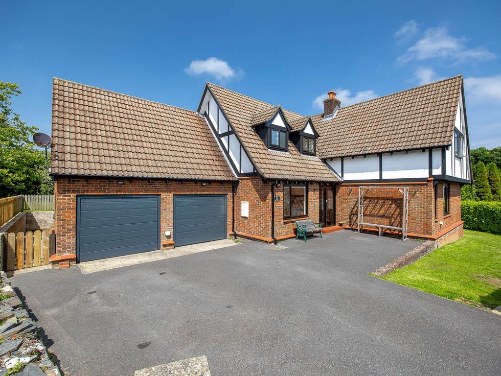 Property photo 1 of 37 23 Vicarage Park, Douglas (38).Jpg