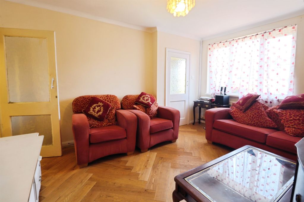Property photo 3 of 15