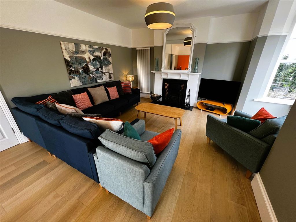 Additional image 6 of 4 bed property to rentSeven Sisters Road, St. Lawrence, Ventnor PO38