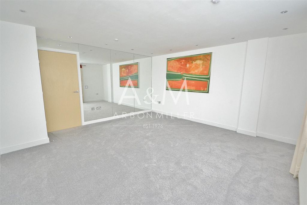 Property photo 2 of 12 Dsc_0354W.Jpg