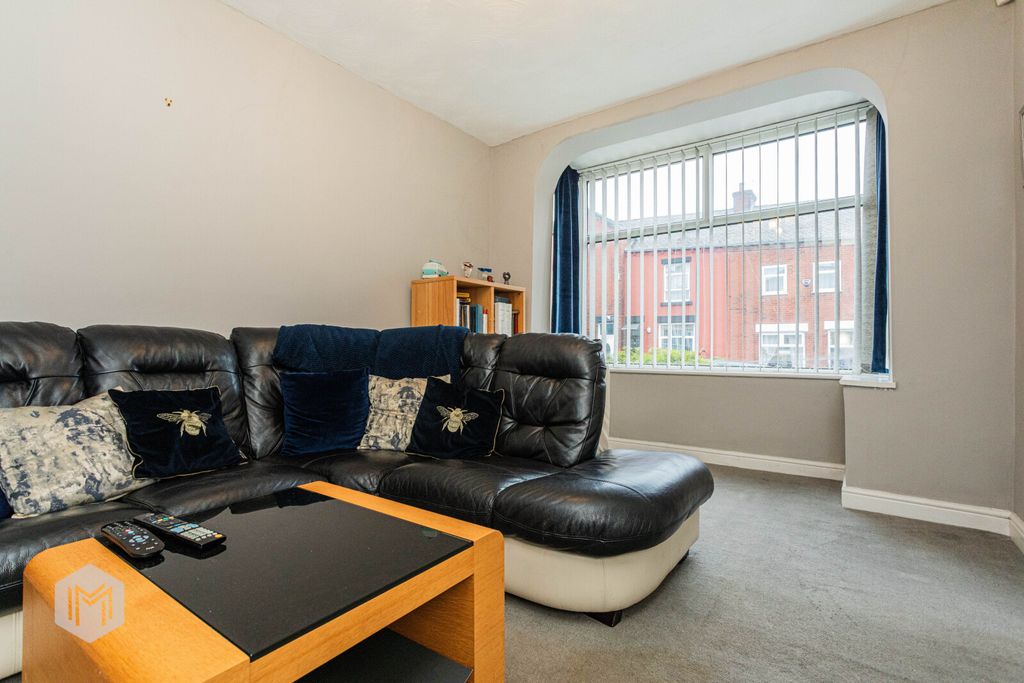 Property photo 3 of 19 Picture No. 03