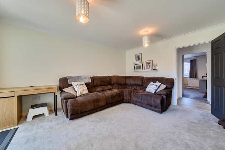 Property photo 3 of 21