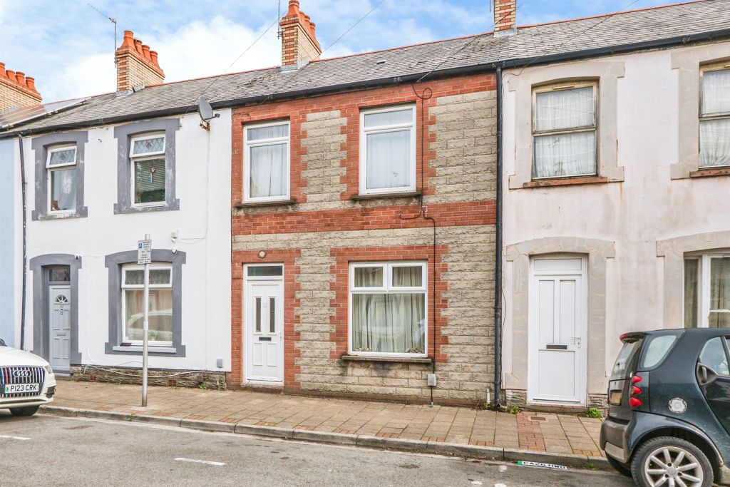 Property photo 1 of 17