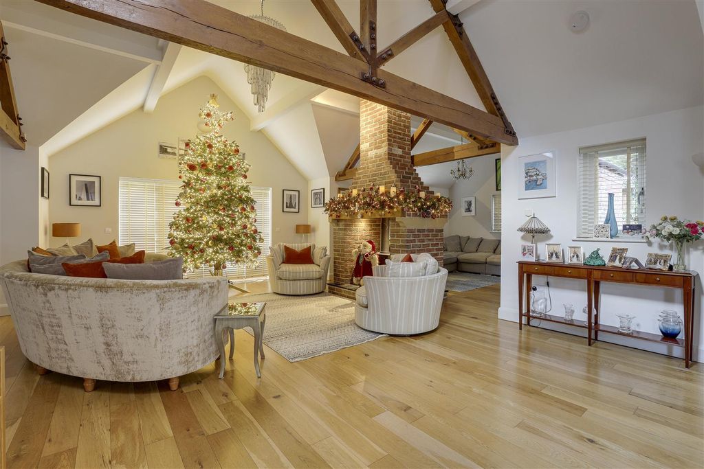 Property photo 3 of 47 161.Jpg