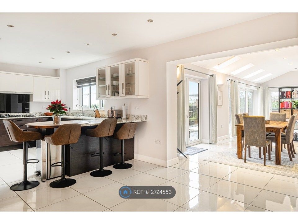 Property photo 1 of 35