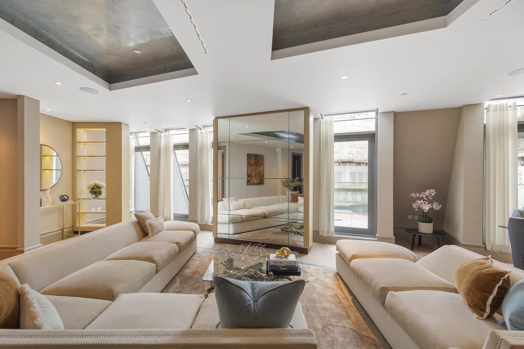 Property photo 3 of 17 Image