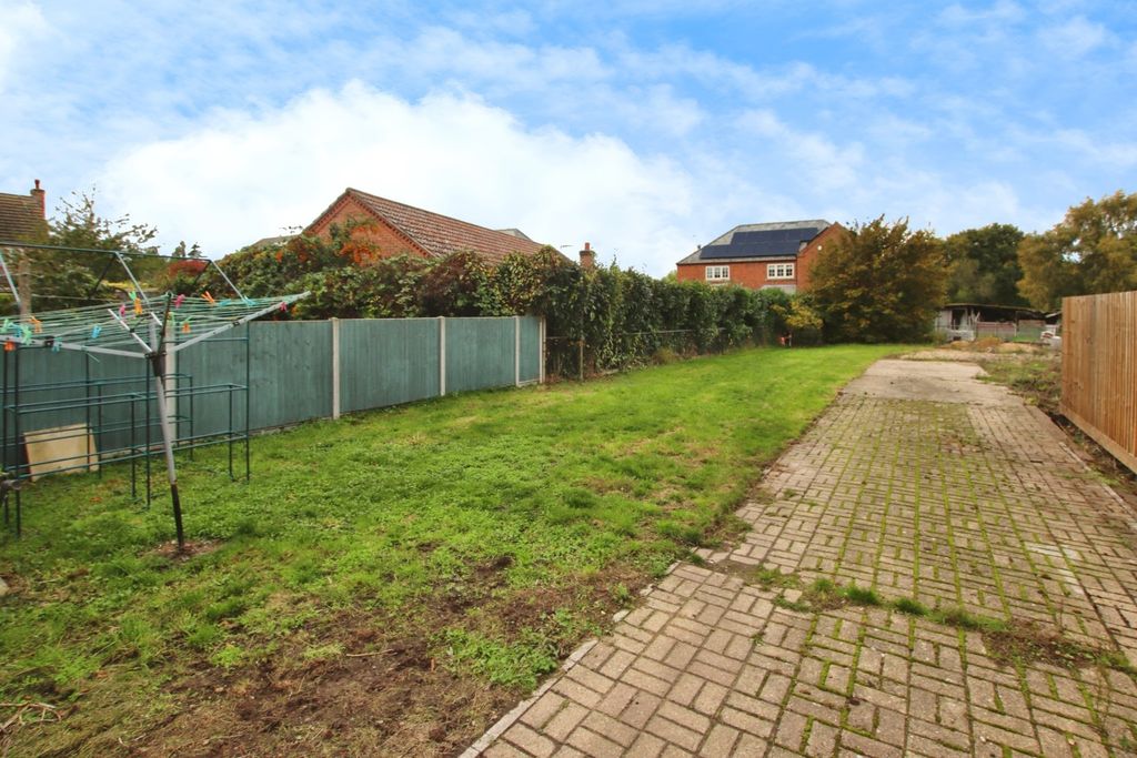 Property photo 1 of 4 4751770