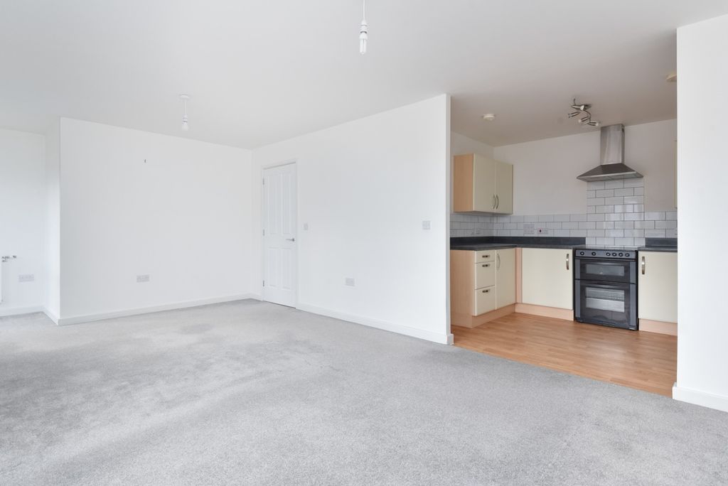 Property photo 3 of 9 3033816