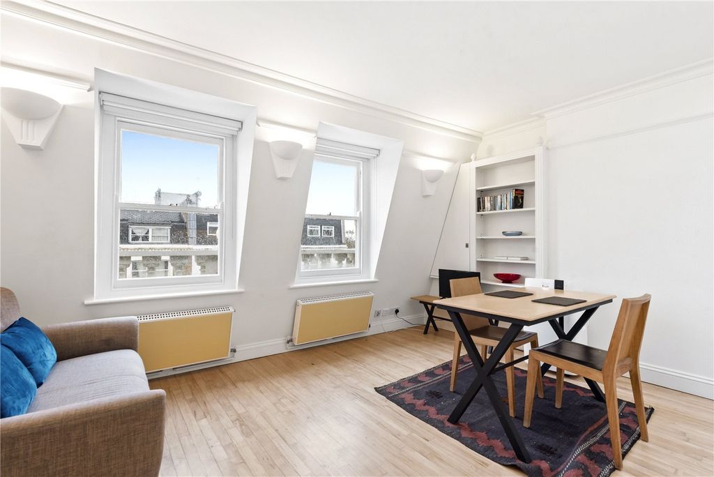 Property photo 1 of 10 Reception