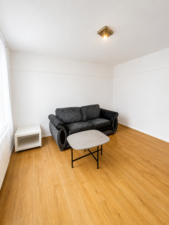 Property photo 3 of 4