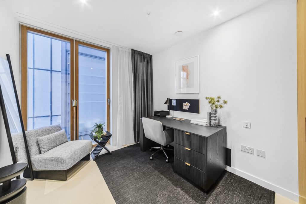 Property photo 2 of 28 Dsc_9335_High