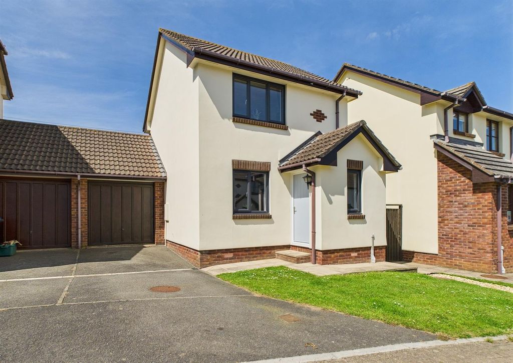 Property photo 1 of 13 Cam02742G0-Pr0032-Still001.Jpg