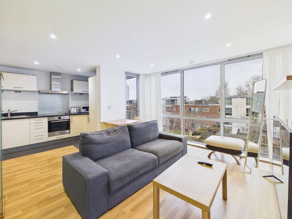 Property photo 1 of 11