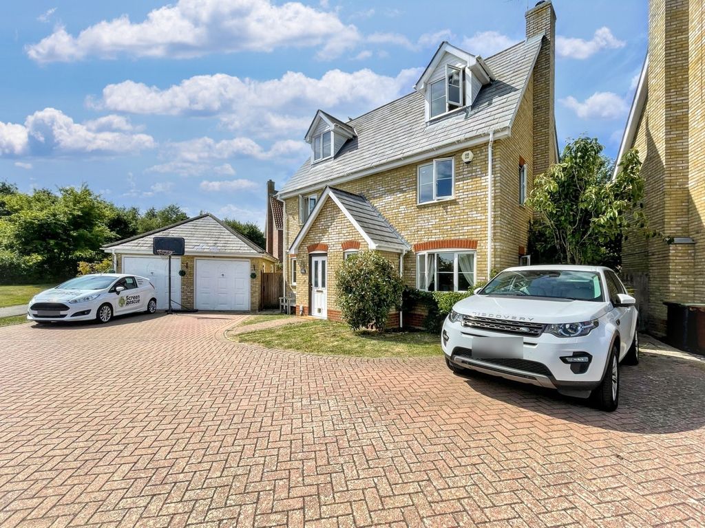 Property photo 1 of 32