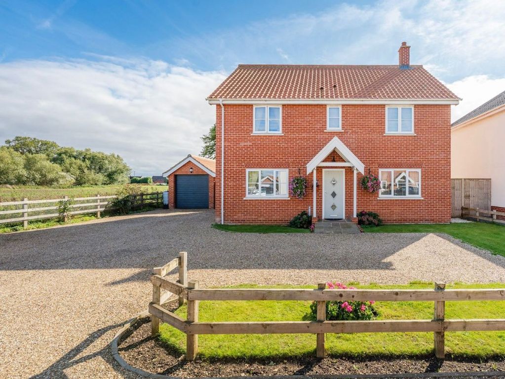 Property photo 1 of 36