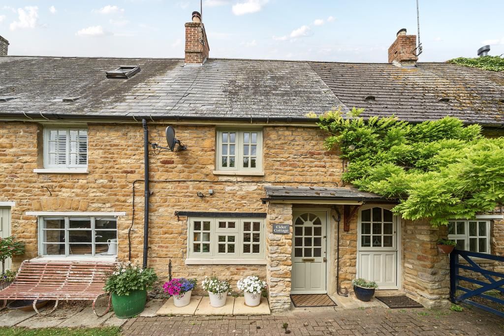 Property photo 1 of 20 External View