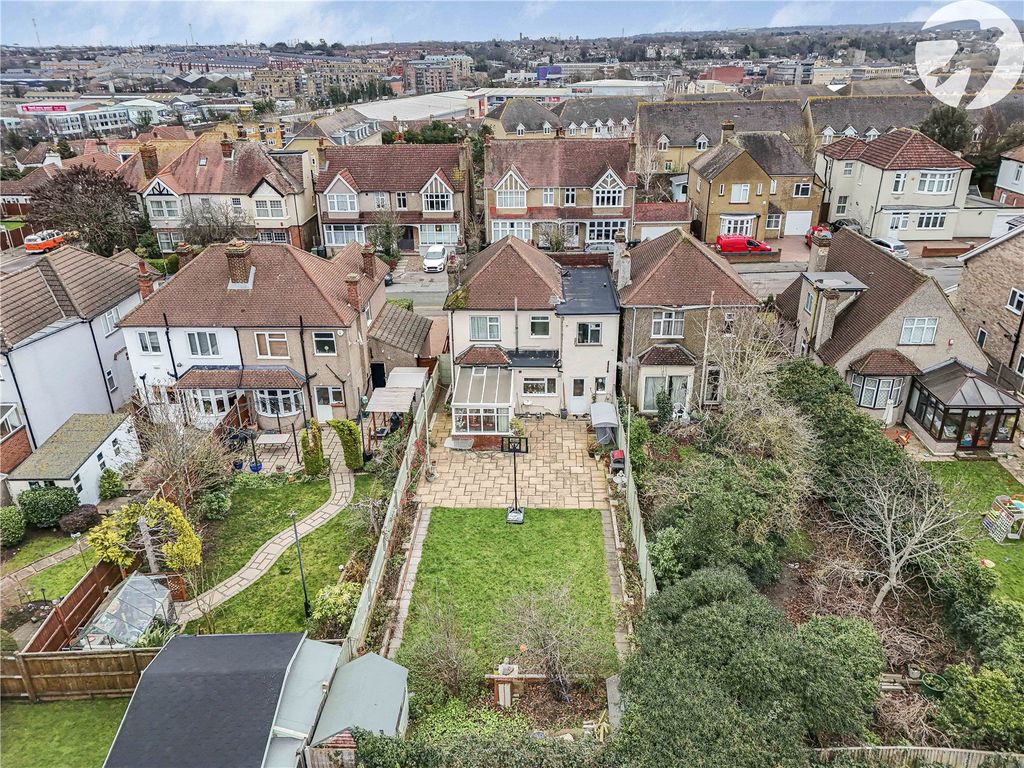 Additional image 26 of 5 bed detached house for saleKing Edward Avenue, West Dartford, Kent DA1