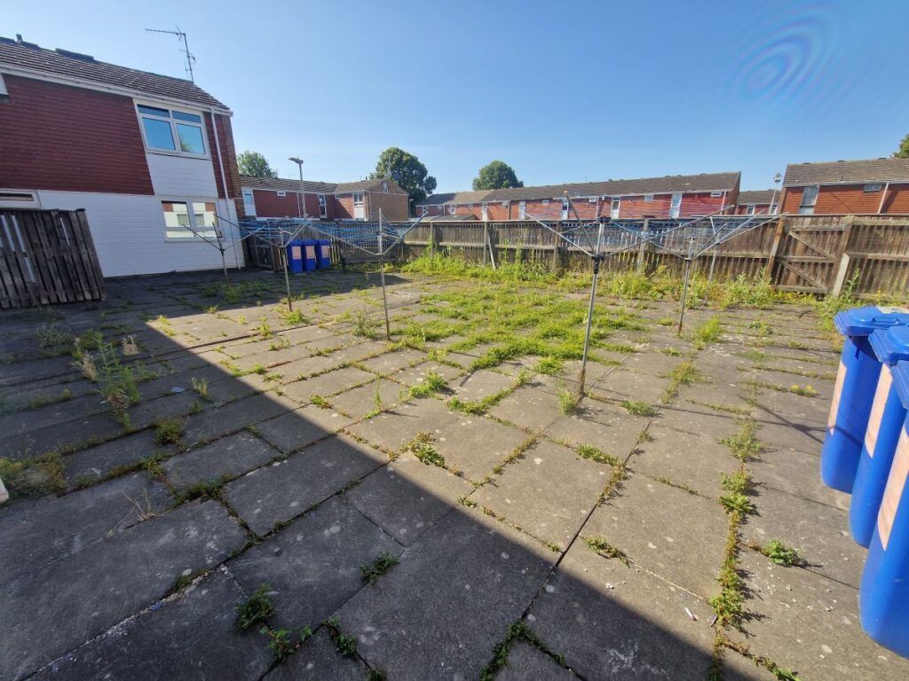 Property photo 1 of 6