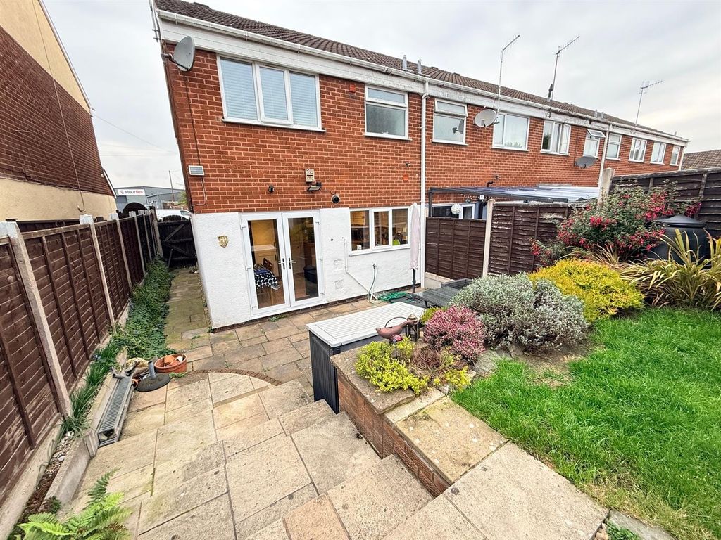 Property photo 2 of 14