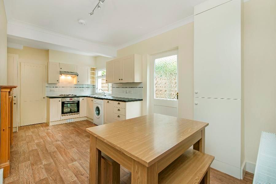 Property photo 3 of 7