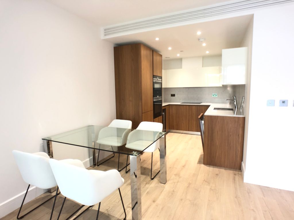 Property photo 3 of 25 Photo 2