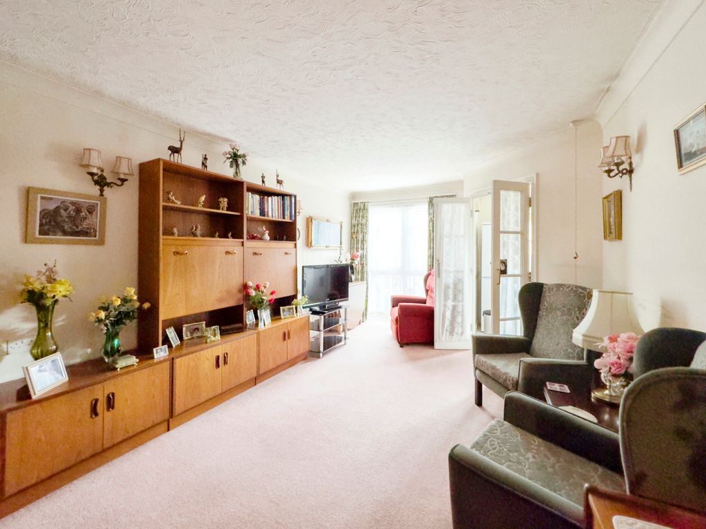 Property photo 3 of 14 Photography