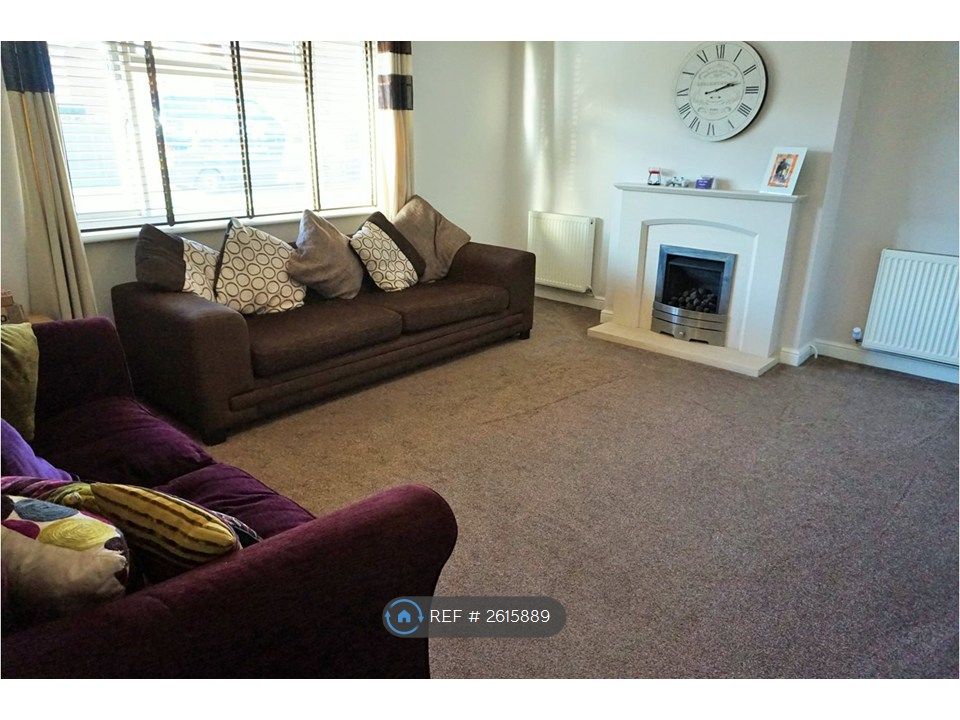 Property photo 2 of 9 Lounge