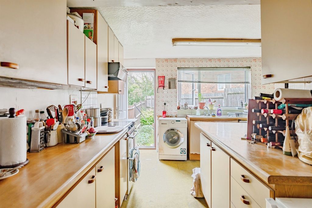 Property photo 3 of 15