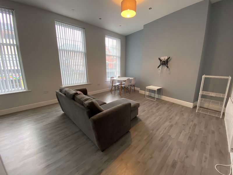 Property photo 2 of 6 Photo 1