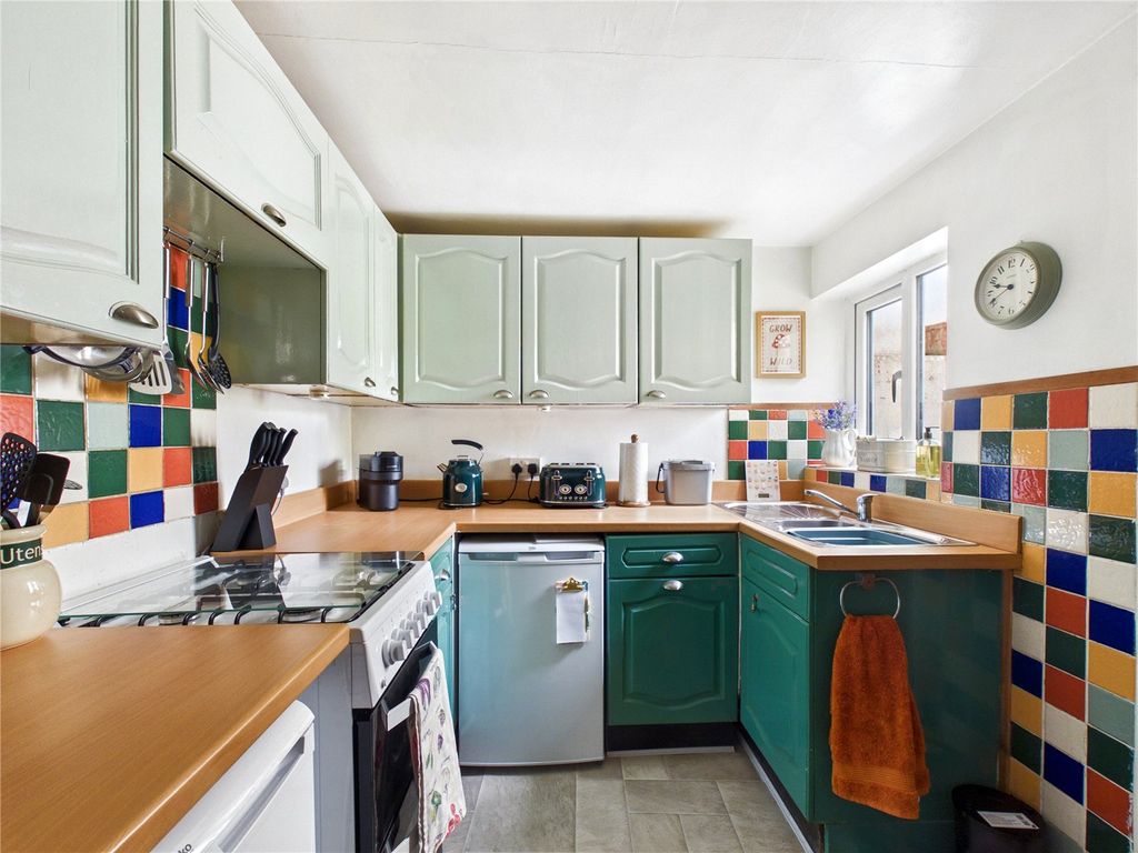 Property photo 2 of 17 Picture No. 06