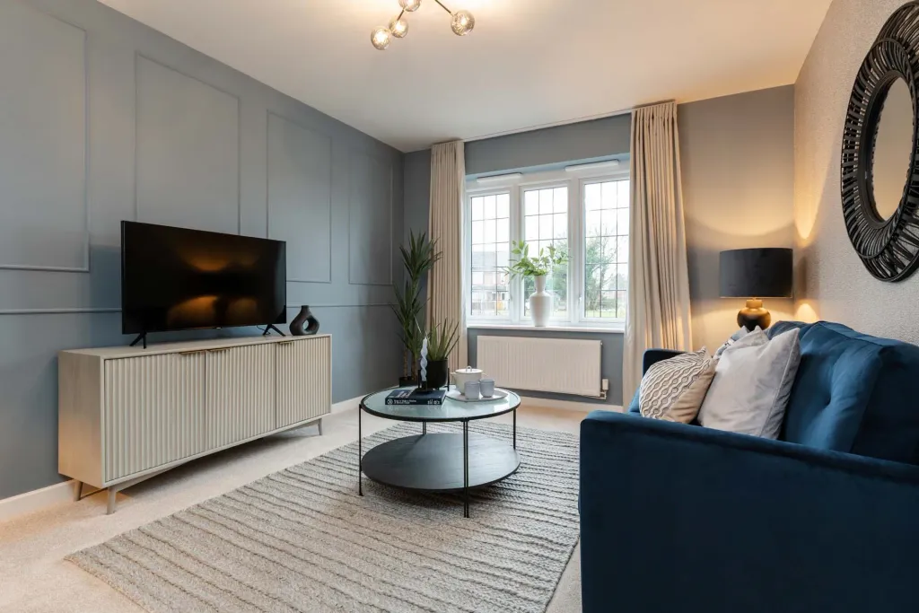 Property photo 3 of 11