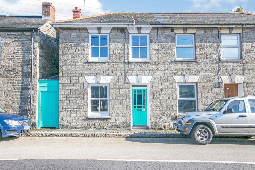 Property photo 1 of 18 Front