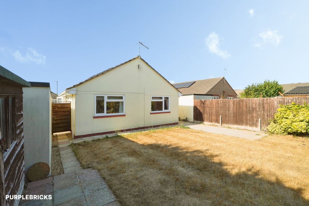 Property photo 3 of 23