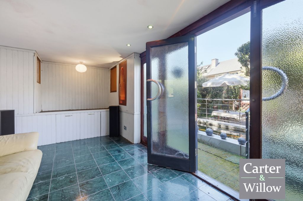 Additional image 30 of 4 bed semi-detached house for saleHaydon Road, Dagenham RM8
