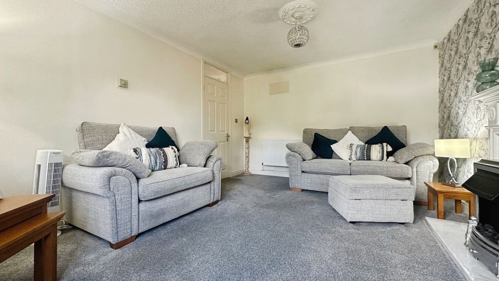 Property photo 2 of 22 Pbox-Img.Jpg
