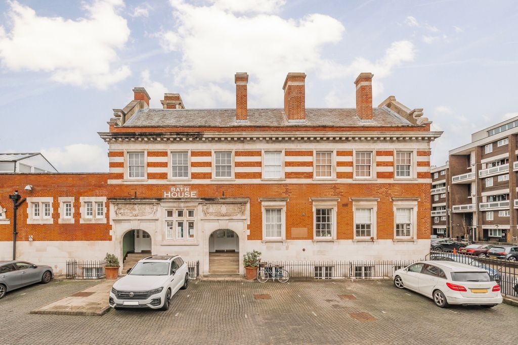 Property photo 1 of 11 Picture No. 06