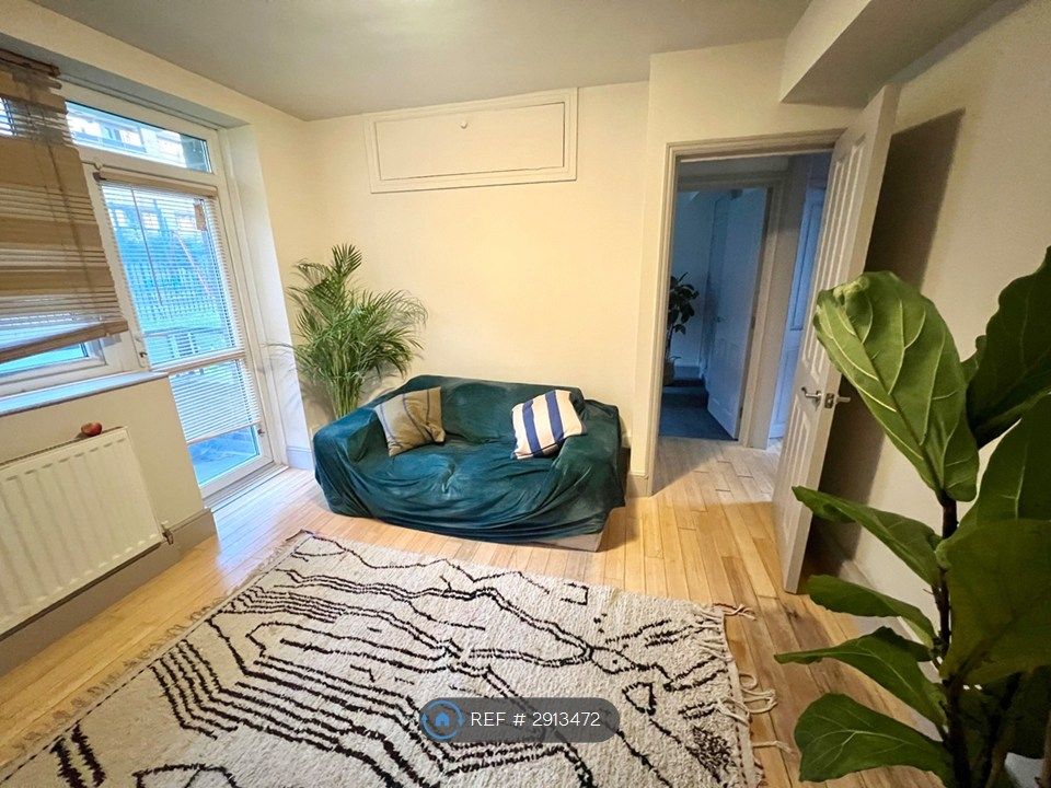 Property photo 1 of 4