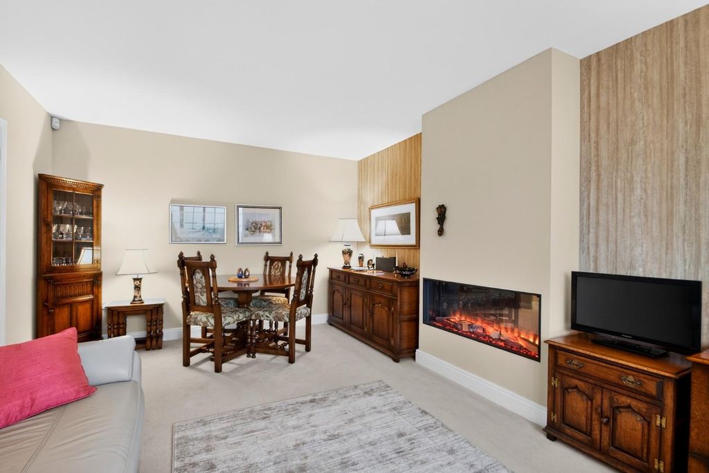 Property photo 3 of 17 Pastureview-13.Jpg