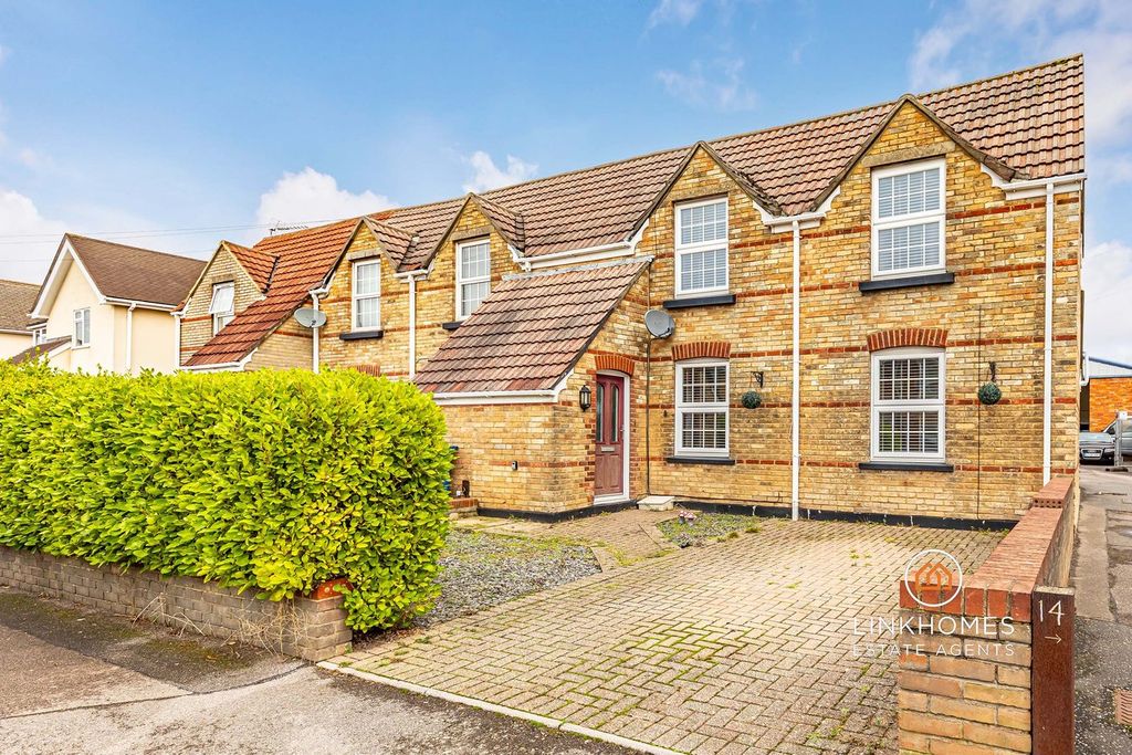 Property photo 1 of 22