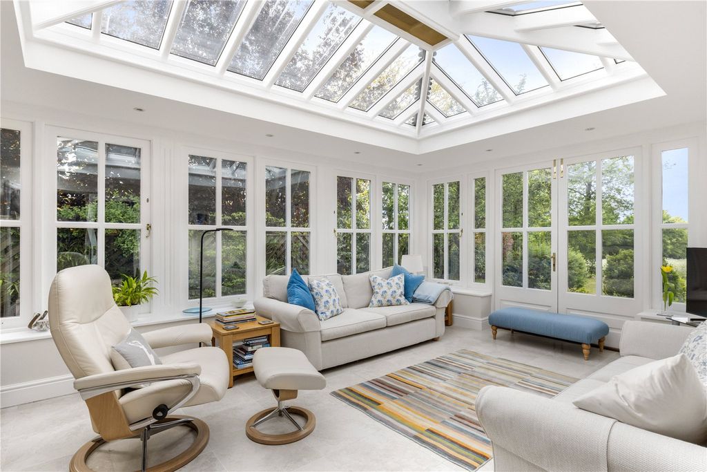 Property photo 3 of 29 Orangery