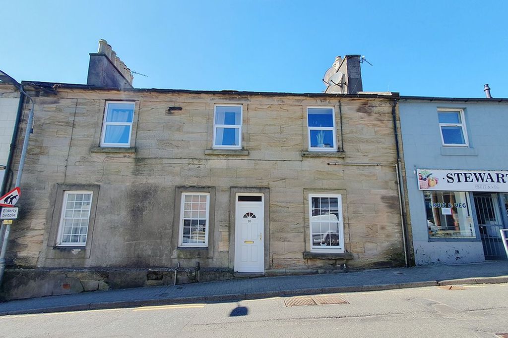 Property photo 2 of 3