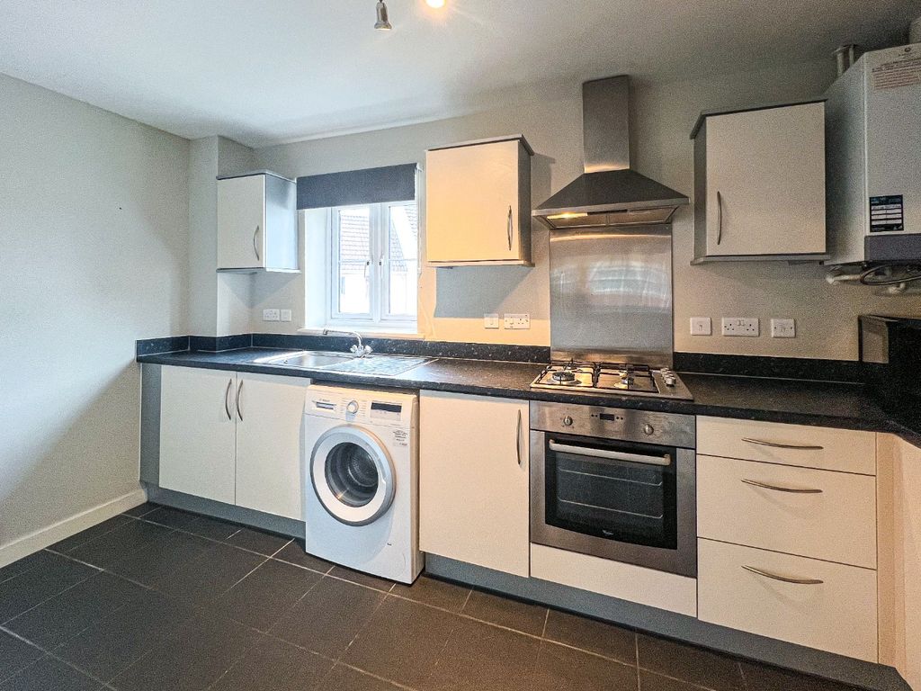 Property photo 3 of 10 3294345