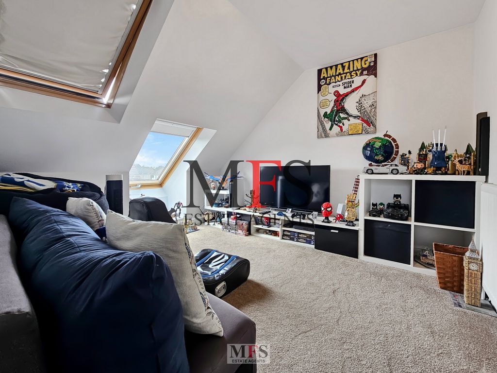 Property photo 2 of 19 Photo 1