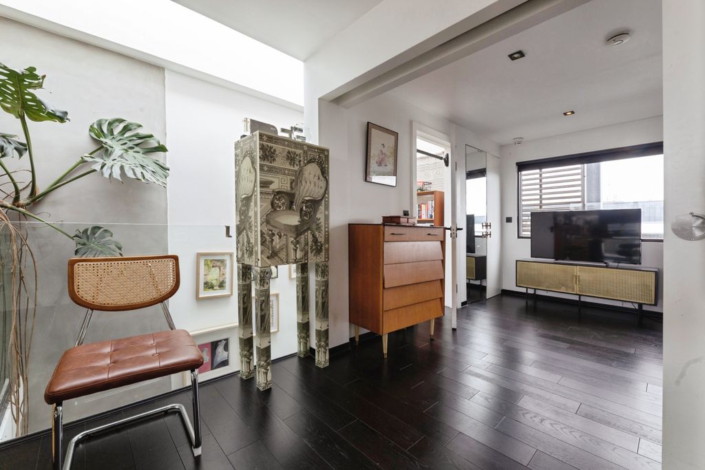 Property photo 3 of 19 Img_3656