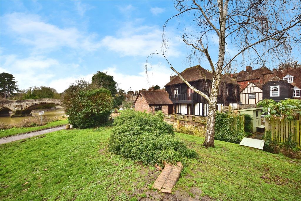 Property photo 1 of 36 Picture No. 35